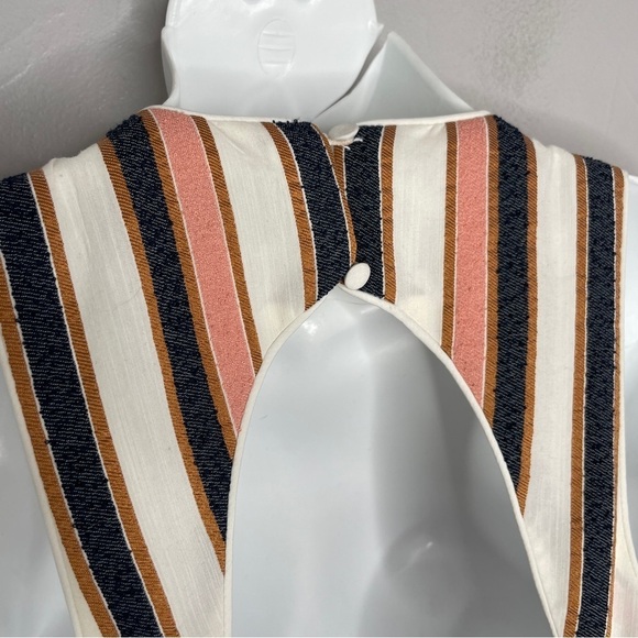 ADELYN RAE Gidget Striped Woven Sleeveless Tie Back Cropped Jumpsuit Size Small - Picture 8 of 12